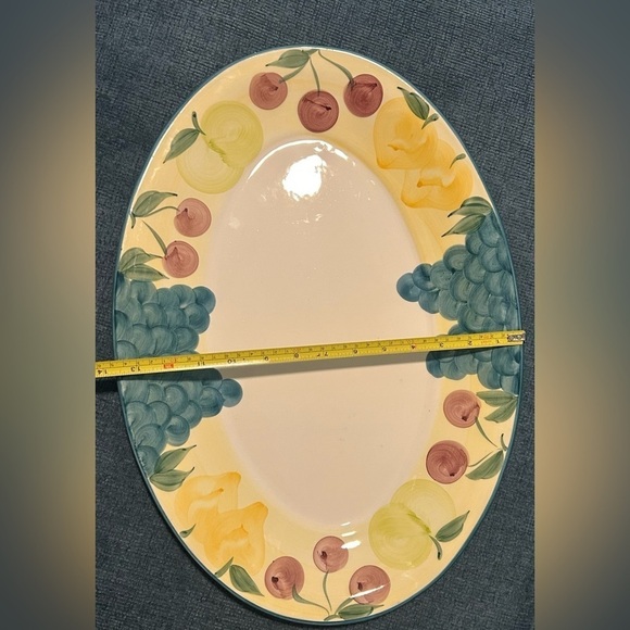 Hand-Painted Serving Platter by A. Santos - 172-50 - Picture 7 of 8